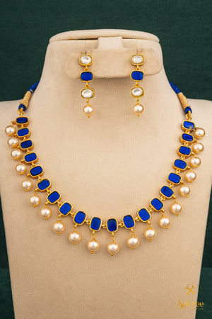 Reversible Necklace - Sapphire blue and White