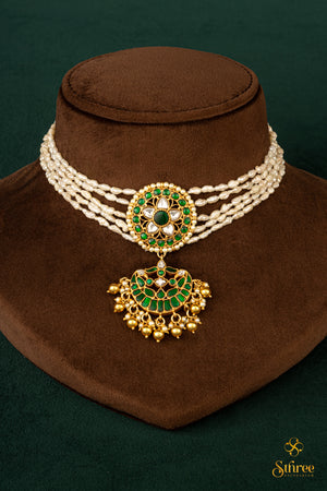 925 Silver Fresh Water Pearls Choker - Emerald green