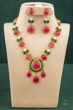Cabachons - Ruby with Emerald green