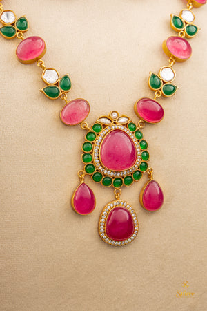Cabachons - Ruby with Emerald green