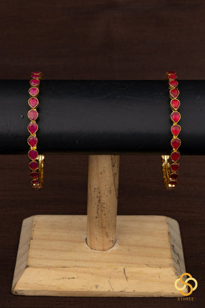 Thilagam pattern - Ruby red