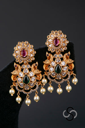 Zircon Hasli with Triple Pendant