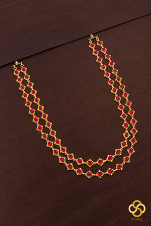 Nakshatra Rettai Saram - Kemp Red