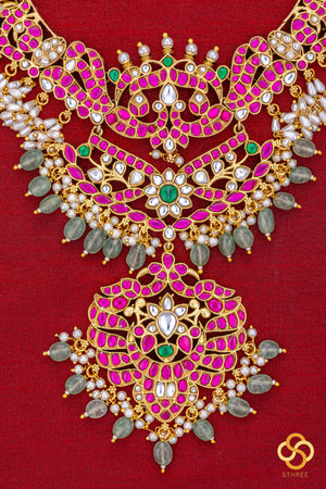 Hasli Haram necklace set - Ruby red