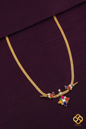 Kili pendant in Navarathna