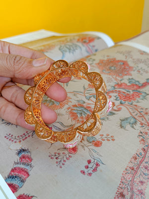Gajra - Ivory and pink enamel with kundan (single piece)