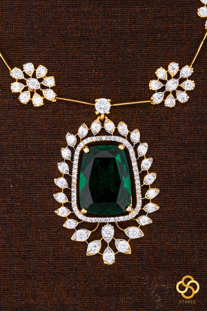 Diamond Pattern Necklace with Emerald Green Pendant