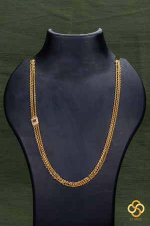 Mogappu with Three Line Chain - Ruby Red