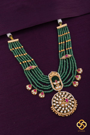 Emerald green (7 liner) with Jadau kundan pendant - White mogappu