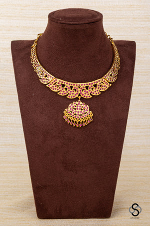 Aympon Addigai - Ruby red