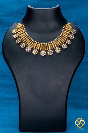 Eight Stone Flower Choker
