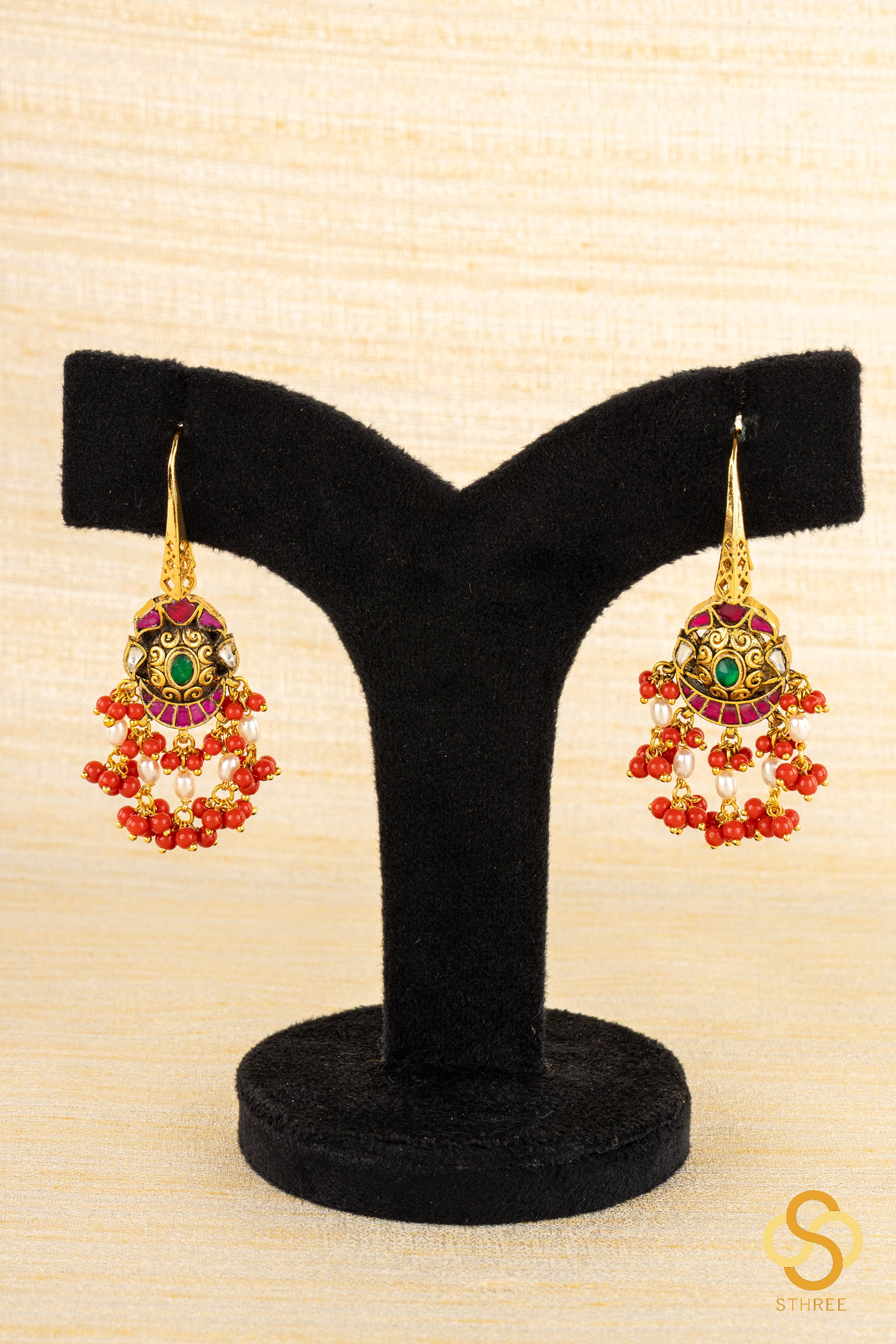 Chandbali hanging - Jadau kundan - Red and White