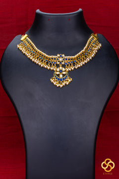 Traditional kemp choker in Blue