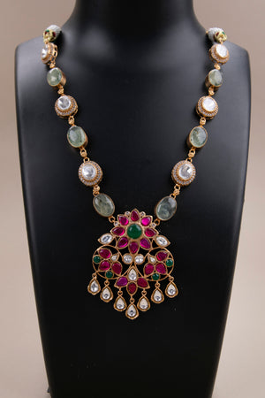 Jadau Kundan Necklace Set