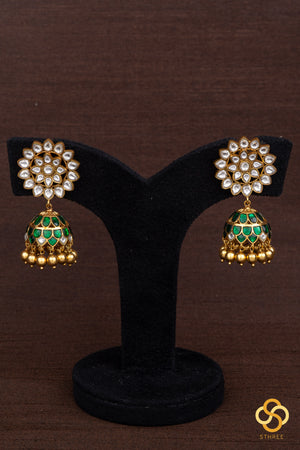 Emerald green with gold balls - Jadau kundan