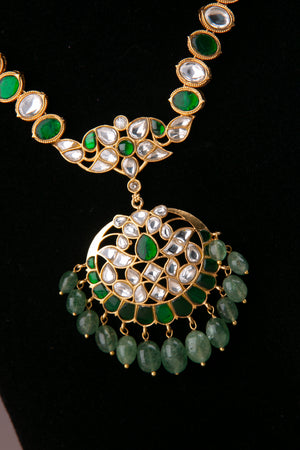 Kemp necklace set - Green and White Kemp