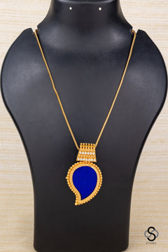 Kerala Padakkam necklace - Sapphire Blue
