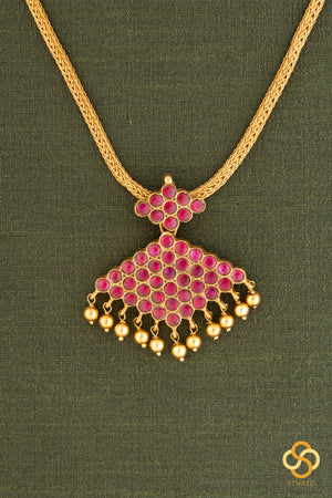 Keralam - Padakkam, Kemp red