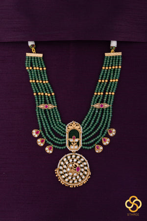 Emerald green (7 liner) with Jadau kundan pendant - White mogappu