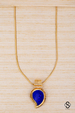 Manga pendent necklace - Sapphire blue