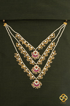 Teen lada - Kundan and pearls - White and red kundan