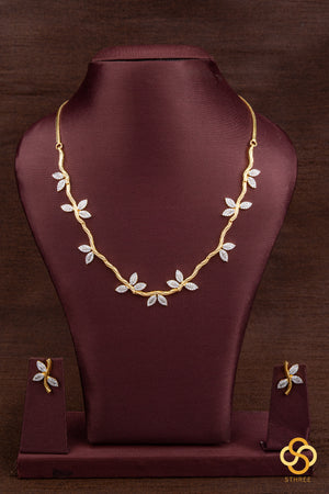 Leaf pattern necklace set