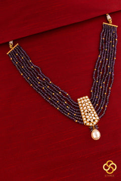 Amethyst beads with a kundan pendant
