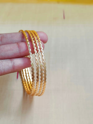 Neli - Set of 4 bangles