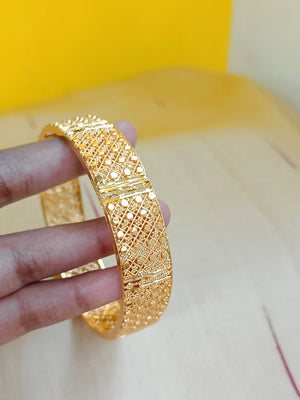 Kerala pattern openable kada in one gram gold