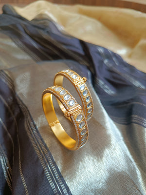 Uncut white with zircons in diamond setting, single piece kada