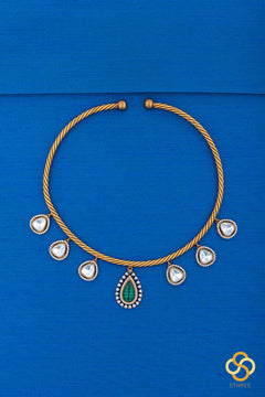 Hasli set - Kundan hangings - Green centerpiece