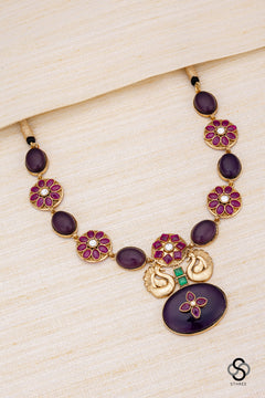 Cabachons with Kemp - Amethyst colour