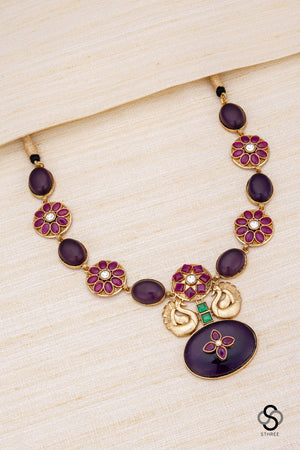 Cabachons with Kemp - Amethyst colour