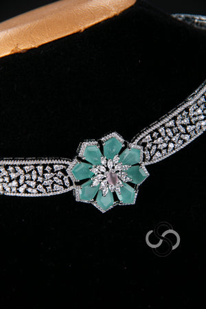 Diamond Pattern - Collar Choker