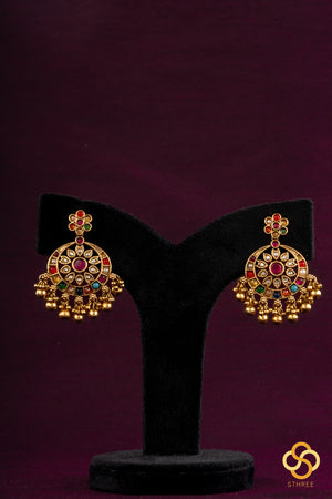 Navarathna addigai - Pavizhamalli pattern