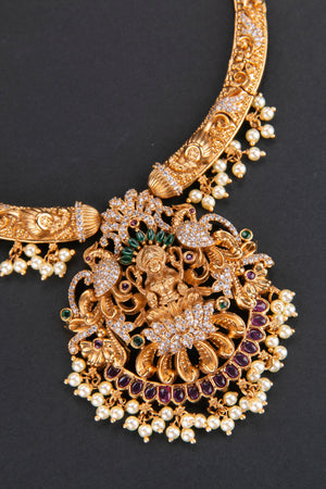 Lakshmi Hasli with Zircon