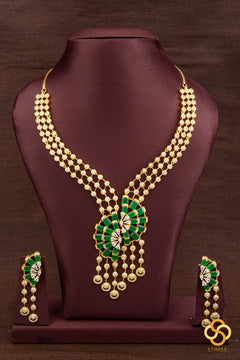 Diamond Pattern Necklace - Green Pendant
