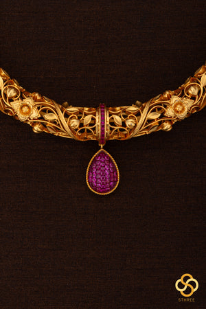 Hasli set - Ruby centerpiece