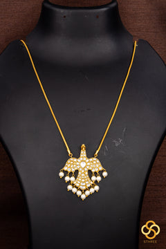 Gandaberunda neckpiece with pearls - All white