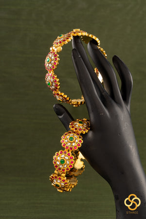 Jadau Kundan Kada - Floral pattern