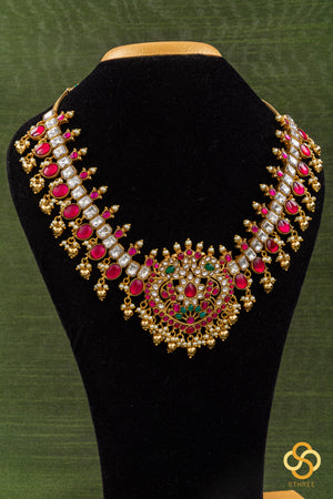 Jadau kundan with Mayil pendent Necklace - Ruby red