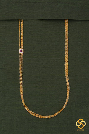 Mogappu with Three Line Chain - Ruby Red
