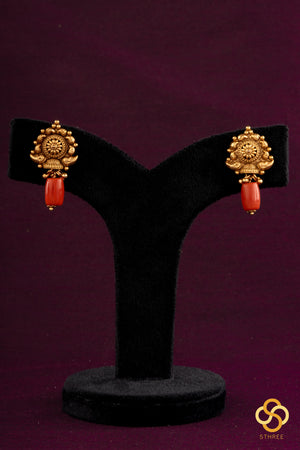 Tube corals and gold ball set