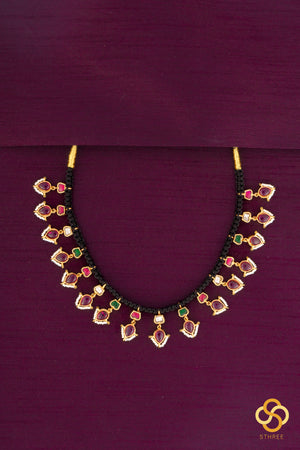 Black Thread with Red Kundan Set