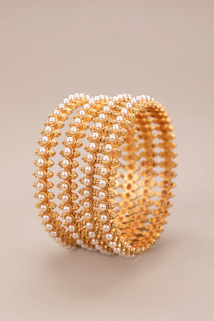 Just pearls - Set of 4 bangles