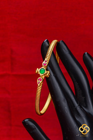 Openable kada - Green with Red (single kada)