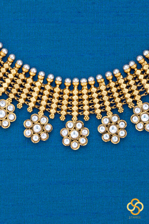Eight Stone Flower Choker