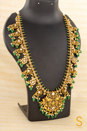 Guttapusalu - Zircons and Emerald Colour Beads