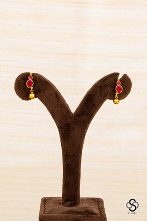 Kemp red necklace - Gold balls hangings