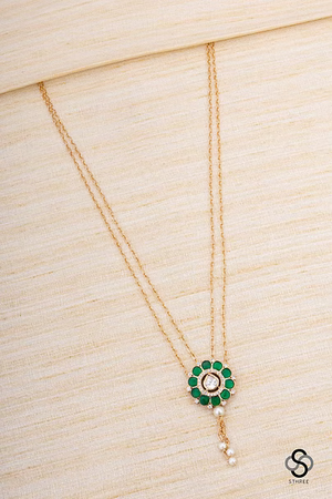 Layered Kundan necklace - Emerald green with pearls